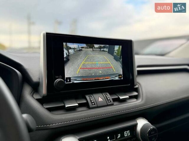 Сірий Тойота РАВ 4, об'ємом двигуна 2.49 л та пробігом 19 тис. км за 39000 $, фото 25 на Automoto.ua