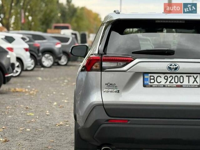 Сірий Тойота РАВ 4, об'ємом двигуна 2.49 л та пробігом 19 тис. км за 39000 $, фото 7 на Automoto.ua
