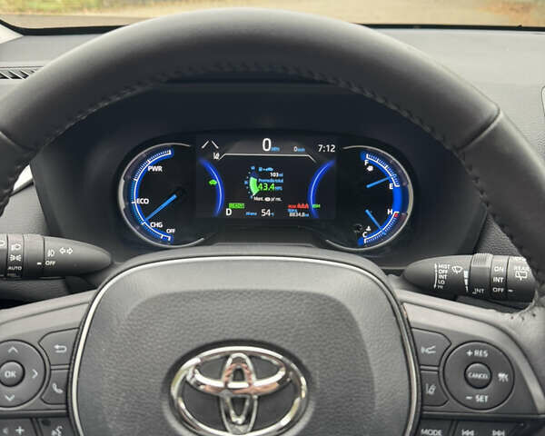 Сірий Тойота РАВ 4, об'ємом двигуна 2.49 л та пробігом 14 тис. км за 38500 $, фото 17 на Automoto.ua