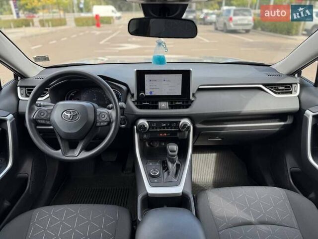 Сірий Тойота РАВ 4, об'ємом двигуна 2.49 л та пробігом 11 тис. км за 34990 $, фото 23 на Automoto.ua