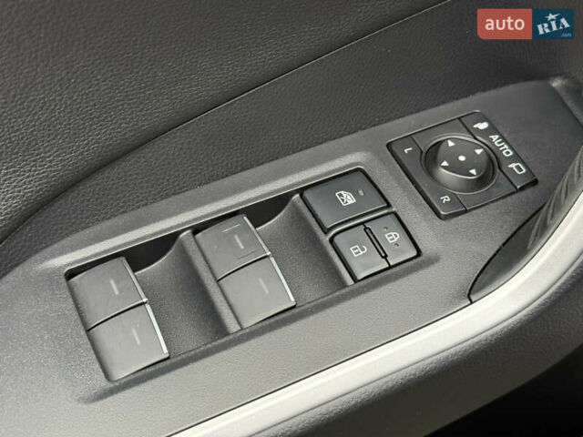 Серый Тойота РАВ 4, объемом двигателя 2.49 л и пробегом 12 тыс. км за 44900 $, фото 22 на Automoto.ua