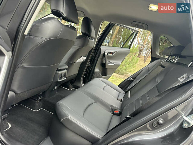 Сірий Тойота РАВ 4, об'ємом двигуна 2.49 л та пробігом 34 тис. км за 41750 $, фото 39 на Automoto.ua