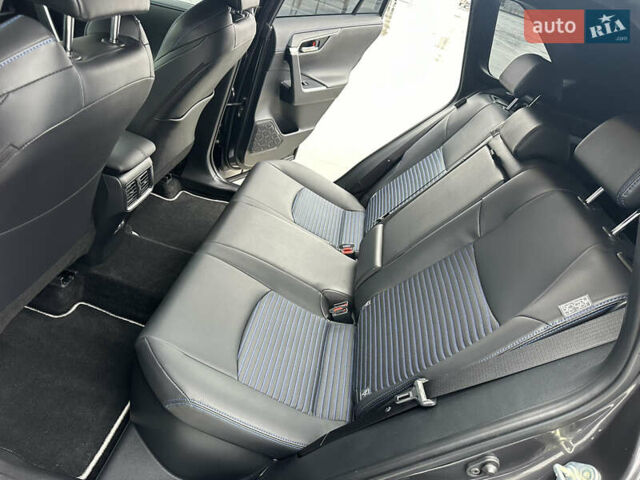 Серый Тойота РАВ 4, объемом двигателя 2.49 л и пробегом 20 тыс. км за 43500 $, фото 35 на Automoto.ua