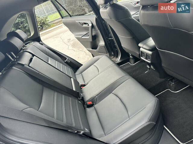 Сірий Тойота РАВ 4, об'ємом двигуна 2.49 л та пробігом 34 тис. км за 41750 $, фото 42 на Automoto.ua