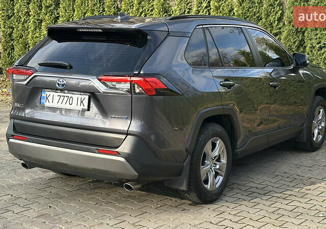 Сірий Тойота РАВ 4, об'ємом двигуна 2.5 л та пробігом 30 тис. км за 38500 $, фото 2 на Automoto.ua