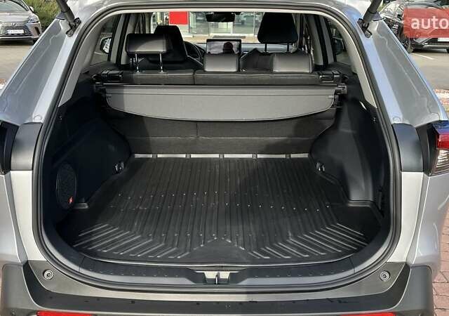 Сірий Тойота РАВ 4, об'ємом двигуна 2.49 л та пробігом 1 тис. км за 48700 $, фото 9 на Automoto.ua