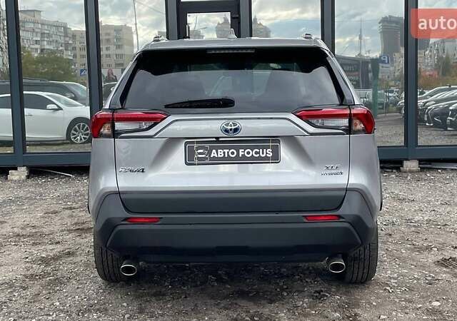 Сірий Тойота РАВ 4, об'ємом двигуна 2.49 л та пробігом 11 тис. км за 31990 $, фото 4 на Automoto.ua