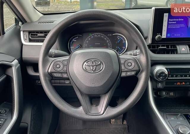 Сірий Тойота РАВ 4, об'ємом двигуна 2.49 л та пробігом 11 тис. км за 34990 $, фото 15 на Automoto.ua