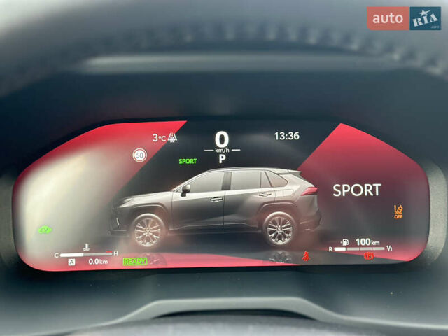 Сірий Тойота РАВ 4, об'ємом двигуна 2.49 л та пробігом 34 тис. км за 41750 $, фото 33 на Automoto.ua