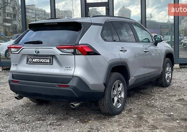 Сірий Тойота РАВ 4, об'ємом двигуна 2.49 л та пробігом 11 тис. км за 31990 $, фото 5 на Automoto.ua