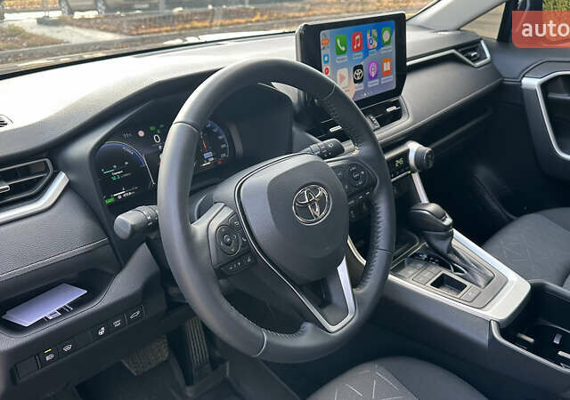 Сірий Тойота РАВ 4, об'ємом двигуна 2.5 л та пробігом 30 тис. км за 38500 $, фото 4 на Automoto.ua