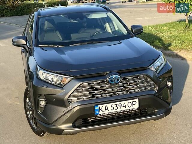 Сірий Тойота РАВ 4, об'ємом двигуна 2.49 л та пробігом 12 тис. км за 41999 $, фото 1 на Automoto.ua