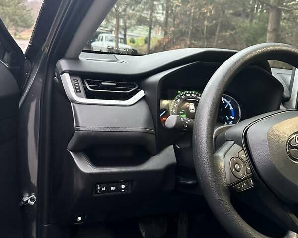 Серый Тойота РАВ 4, объемом двигателя 2.49 л и пробегом 3 тыс. км за 37200 $, фото 15 на Automoto.ua