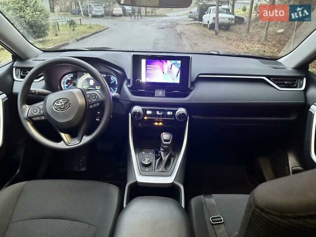 Серый Тойота РАВ 4, объемом двигателя 2.49 л и пробегом 3 тыс. км за 37200 $, фото 22 на Automoto.ua