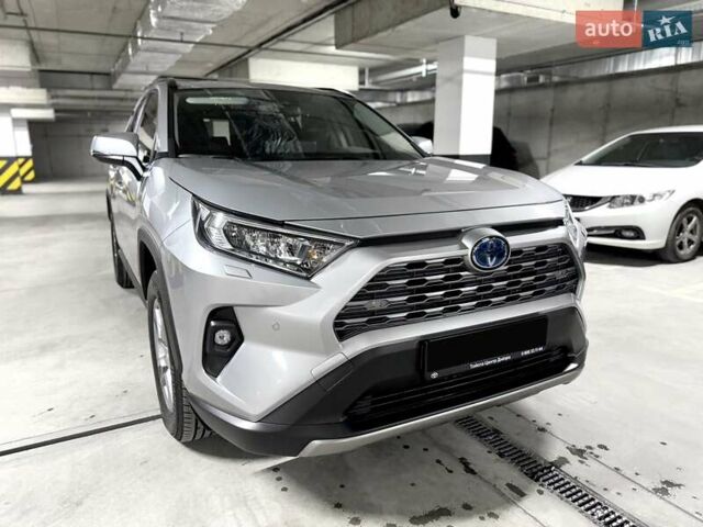 Сірий Тойота РАВ 4, об'ємом двигуна 2.49 л та пробігом 14 тис. км за 36500 $, фото 17 на Automoto.ua