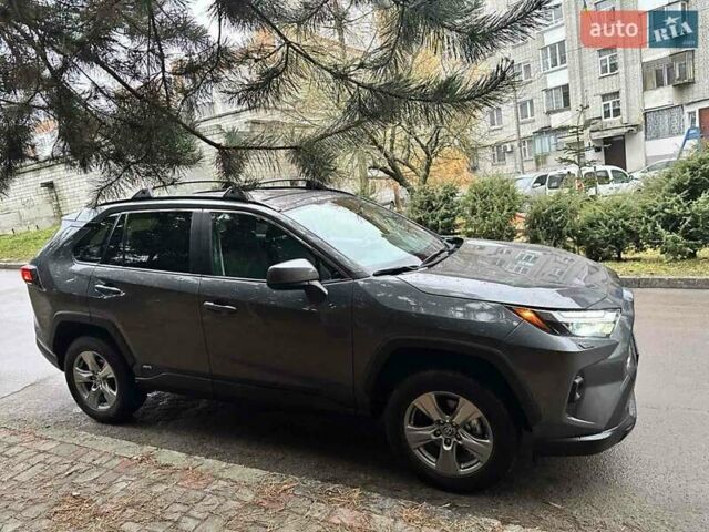 Серый Тойота РАВ 4, объемом двигателя 2.49 л и пробегом 3 тыс. км за 37200 $, фото 3 на Automoto.ua