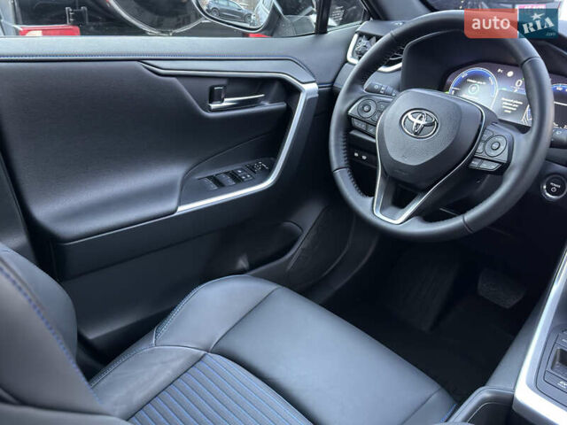 Сірий Тойота РАВ 4, об'ємом двигуна 2.5 л та пробігом 24 тис. км за 42000 $, фото 13 на Automoto.ua