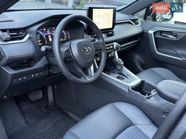 Сірий Тойота РАВ 4, об'ємом двигуна 2.5 л та пробігом 24 тис. км за 42000 $, фото 9 на Automoto.ua