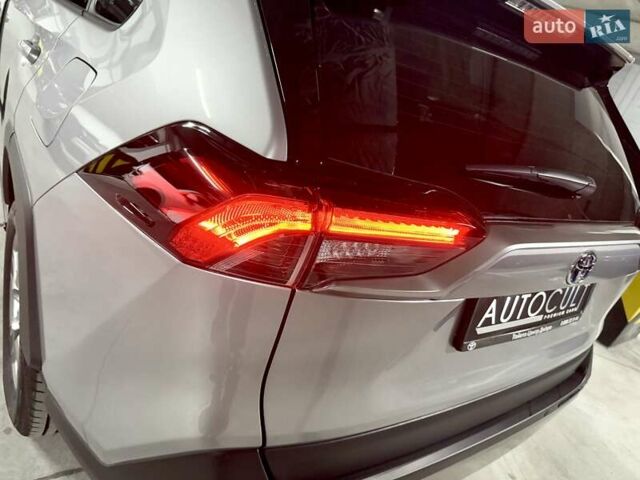 Сірий Тойота РАВ 4, об'ємом двигуна 2.49 л та пробігом 14 тис. км за 36500 $, фото 38 на Automoto.ua