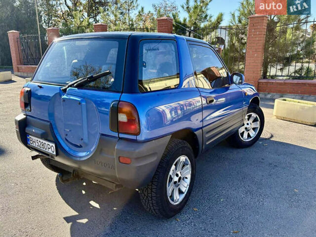 Синий Тойота РАВ 4, объемом двигателя 2 л и пробегом 437 тыс. км за 4999 $, фото 6 на Automoto.ua