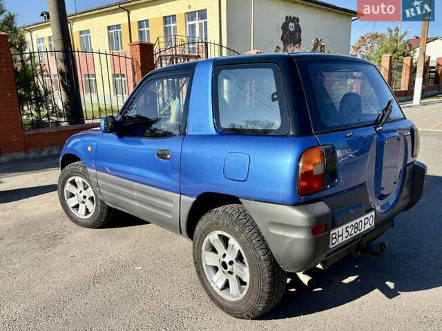 Синий Тойота РАВ 4, объемом двигателя 2 л и пробегом 437 тыс. км за 4999 $, фото 4 на Automoto.ua