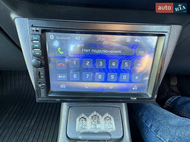 Синий Тойота РАВ 4, объемом двигателя 2 л и пробегом 437 тыс. км за 4999 $, фото 16 на Automoto.ua