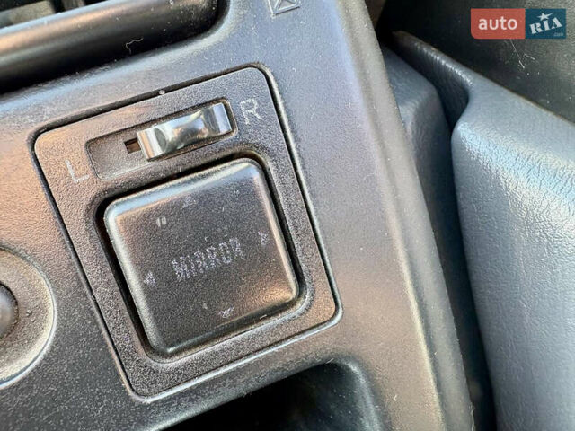 Синий Тойота РАВ 4, объемом двигателя 2 л и пробегом 437 тыс. км за 4999 $, фото 14 на Automoto.ua