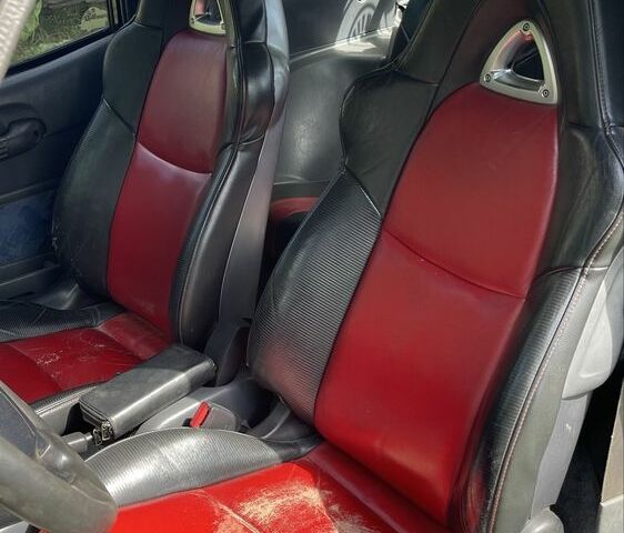 Синий Тойота РАВ 4, объемом двигателя 2 л и пробегом 328 тыс. км за 4200 $, фото 6 на Automoto.ua