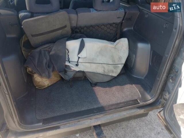 Синій Тойота РАВ 4, об'ємом двигуна 2 л та пробігом 163 тис. км за 6200 $, фото 5 на Automoto.ua