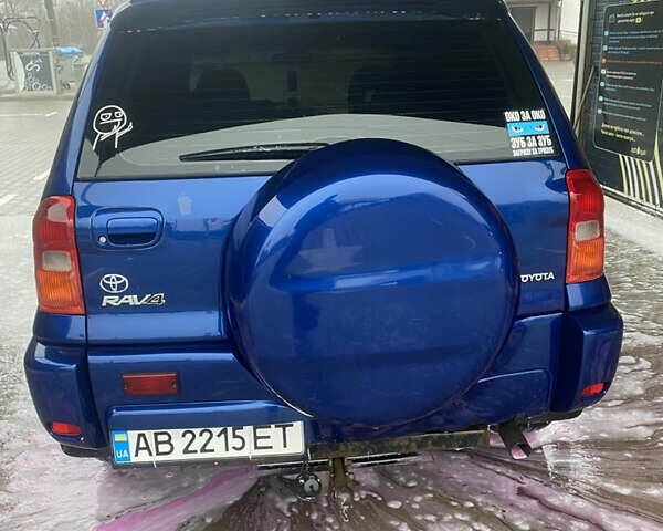Синій Тойота РАВ 4, об'ємом двигуна 2 л та пробігом 244 тис. км за 6800 $, фото 9 на Automoto.ua