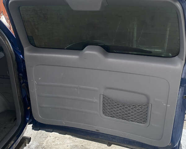 Синій Тойота РАВ 4, об'ємом двигуна 2 л та пробігом 244 тис. км за 6800 $, фото 39 на Automoto.ua