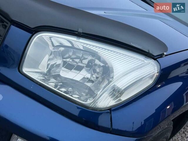 Синий Тойота РАВ 4, объемом двигателя 2 л и пробегом 242 тыс. км за 6700 $, фото 8 на Automoto.ua