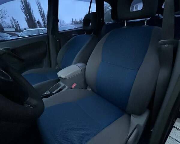 Синий Тойота РАВ 4, объемом двигателя 2 л и пробегом 242 тыс. км за 6700 $, фото 24 на Automoto.ua