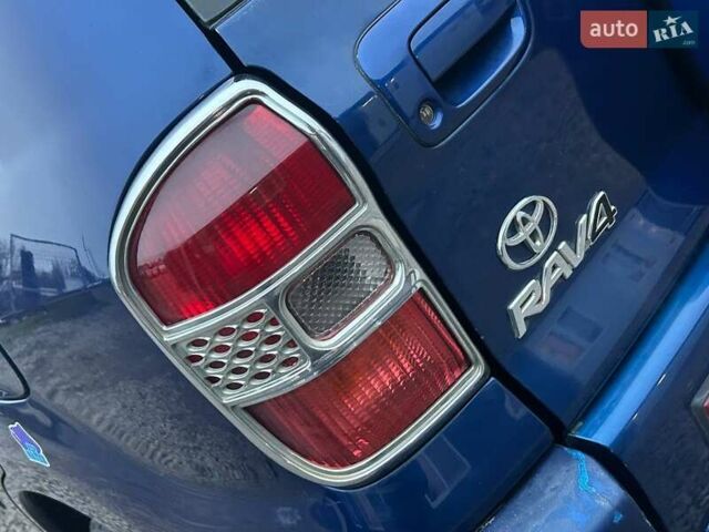 Синий Тойота РАВ 4, объемом двигателя 2 л и пробегом 242 тыс. км за 6700 $, фото 9 на Automoto.ua