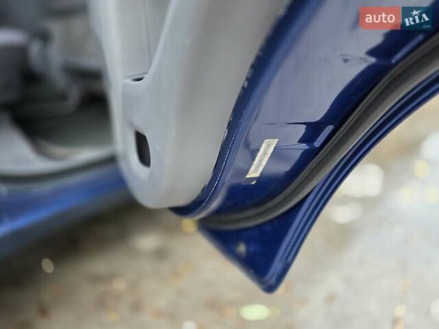 Синий Тойота РАВ 4, объемом двигателя 2 л и пробегом 134 тыс. км за 5900 $, фото 17 на Automoto.ua