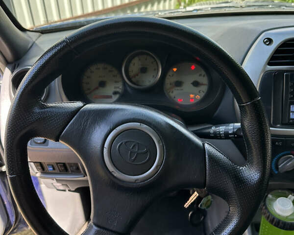 Синий Тойота РАВ 4, объемом двигателя 2 л и пробегом 276 тыс. км за 6999 $, фото 7 на Automoto.ua