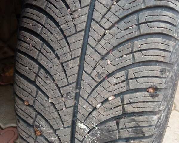 Синий Тойота РАВ 4, объемом двигателя 2 л и пробегом 226 тыс. км за 7800 $, фото 8 на Automoto.ua