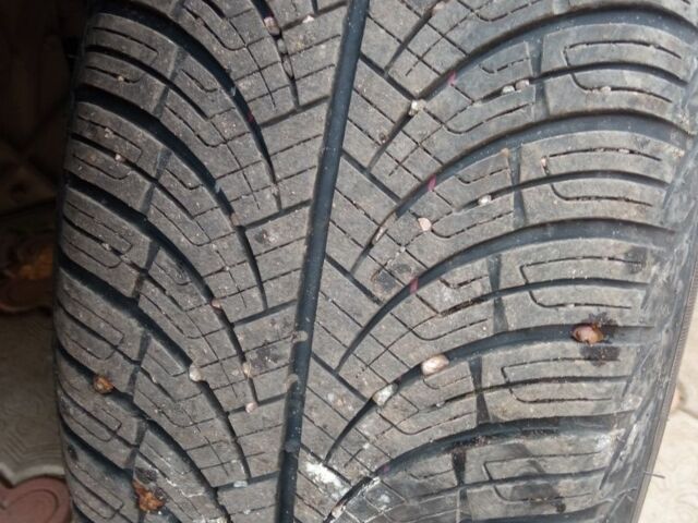 Синий Тойота РАВ 4, объемом двигателя 2 л и пробегом 226 тыс. км за 7800 $, фото 9 на Automoto.ua