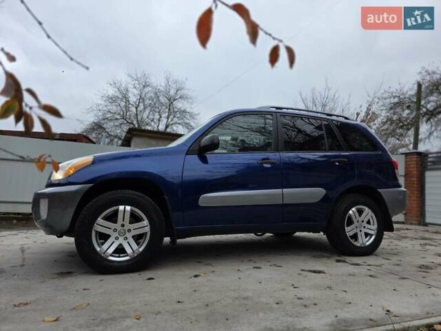 Синій Тойота РАВ 4, об'ємом двигуна 2 л та пробігом 135 тис. км за 5800 $, фото 23 на Automoto.ua