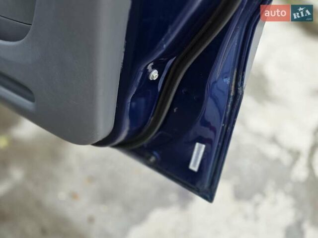 Синий Тойота РАВ 4, объемом двигателя 2 л и пробегом 134 тыс. км за 5900 $, фото 16 на Automoto.ua