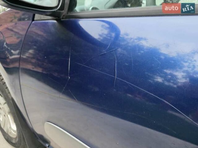 Синий Тойота РАВ 4, объемом двигателя 2 л и пробегом 134 тыс. км за 5800 $, фото 6 на Automoto.ua