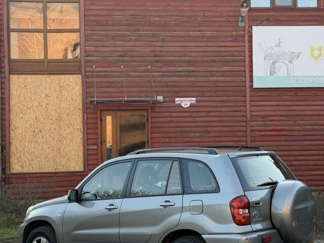 Синий Тойота РАВ 4, объемом двигателя 2 л и пробегом 313 тыс. км за 4350 $, фото 5 на Automoto.ua