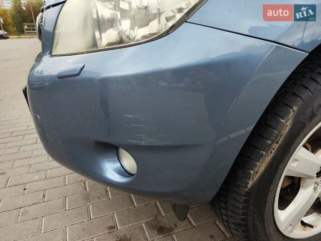 Синий Тойота РАВ 4, объемом двигателя 2 л и пробегом 168 тыс. км за 9800 $, фото 12 на Automoto.ua