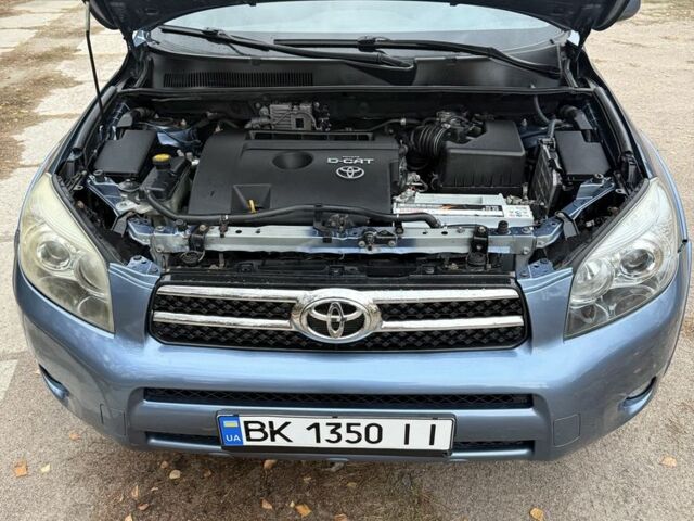 Синий Тойота РАВ 4, объемом двигателя 2.2 л и пробегом 226 тыс. км за 4500 $, фото 6 на Automoto.ua
