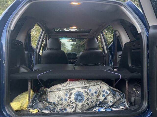 Синий Тойота РАВ 4, объемом двигателя 2 л и пробегом 250 тыс. км за 6133 $, фото 8 на Automoto.ua