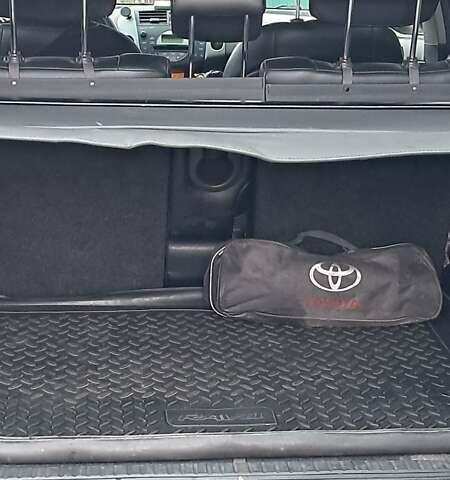 Синий Тойота РАВ 4, объемом двигателя 2 л и пробегом 239 тыс. км за 8800 $, фото 17 на Automoto.ua