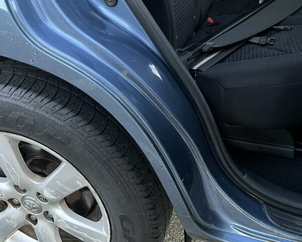 Синий Тойота РАВ 4, объемом двигателя 2 л и пробегом 346 тыс. км за 8700 $, фото 12 на Automoto.ua