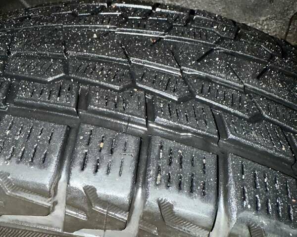 Синий Тойота РАВ 4, объемом двигателя 1.99 л и пробегом 224 тыс. км за 13500 $, фото 18 на Automoto.ua