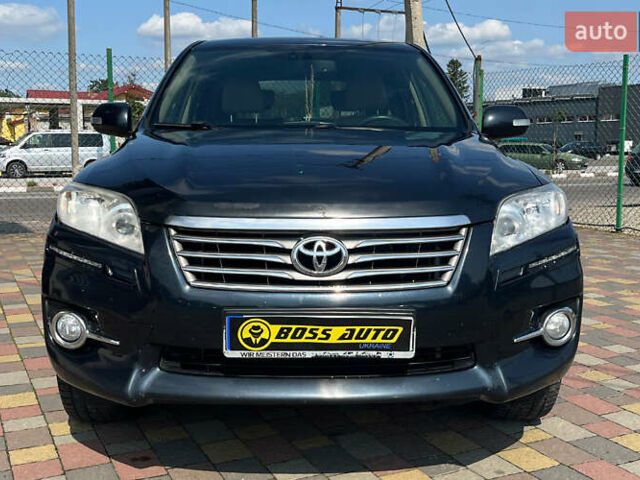 Синий Тойота РАВ 4, объемом двигателя 2.2 л и пробегом 224 тыс. км за 13200 $, фото 1 на Automoto.ua