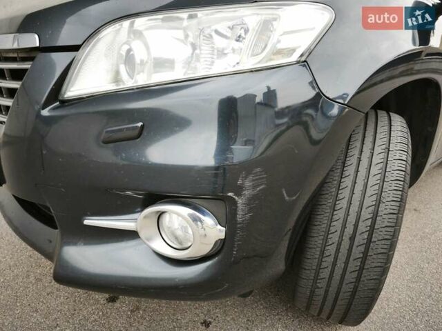 Синий Тойота РАВ 4, объемом двигателя 2 л и пробегом 334 тыс. км за 11400 $, фото 16 на Automoto.ua